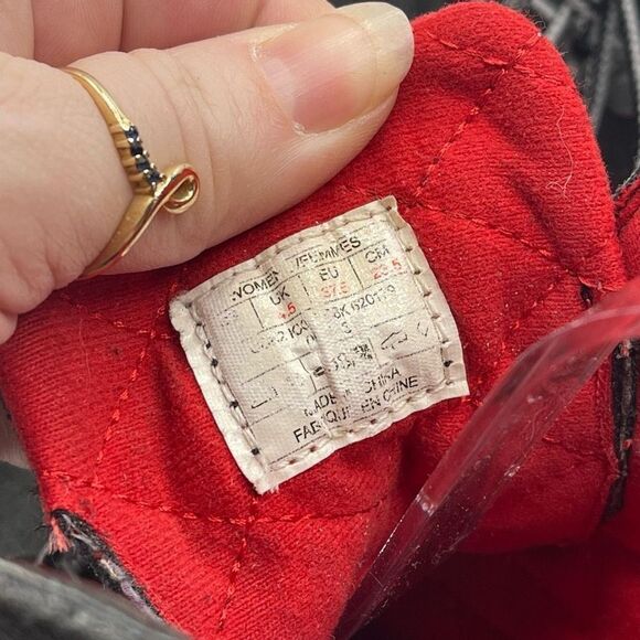 The North Face Women's Combat Winter Boots Lace Up Suede Black Size 6.5 - Picture 16 of 16